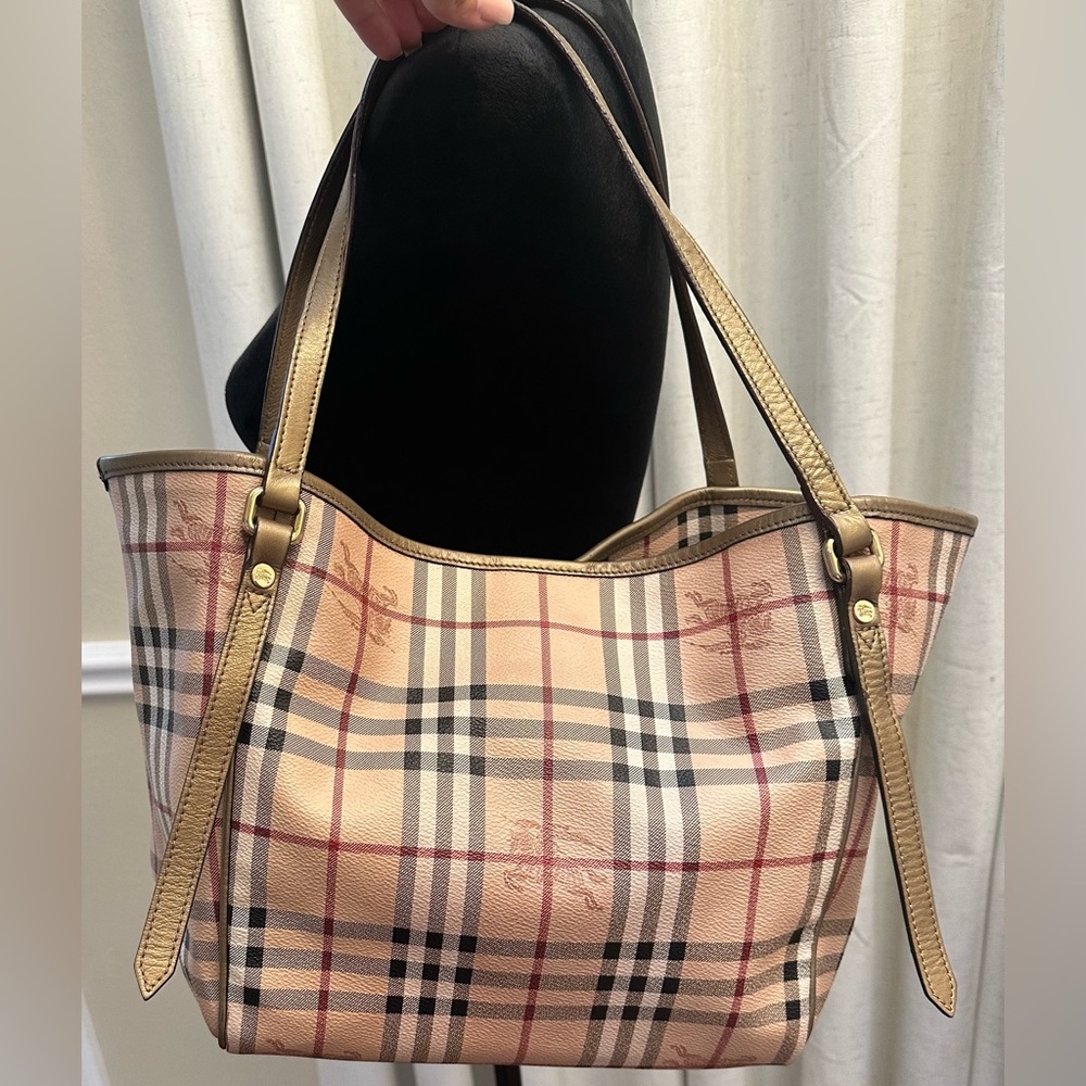 Burberry Gold Leather Haymarket Coated Canvas Canterbury Good used condition